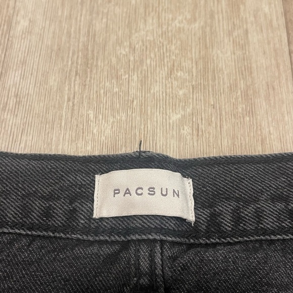 PACSUN Women's Black Denim Shorts - Picture 6 of 9